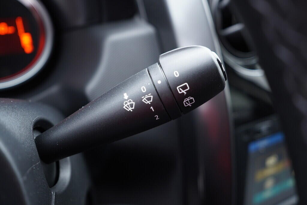 OV190V09894_24.webp_DUSTER Access 1.6 SCe 84 kW manuál