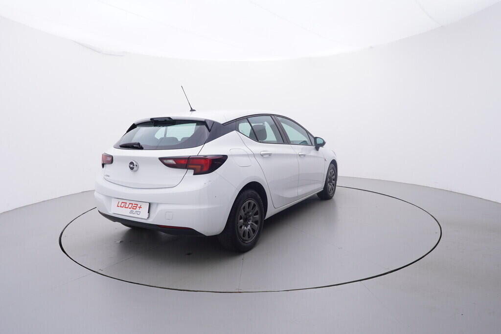 OV190V09895_14.webp_ASTRA Turbo 1.2 LIH 81 kW manuál, DPH