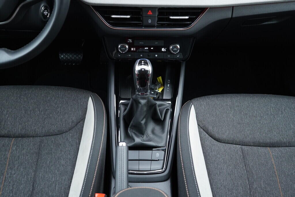 OV190V09900_32.webp_SCALA Top Selection 1.0 TSI 85 kW automat, DPH