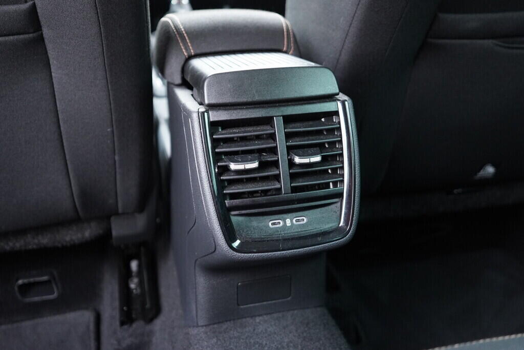 OV190V09900_34.webp_SCALA Top Selection 1.0 TSI 85 kW automat, DPH