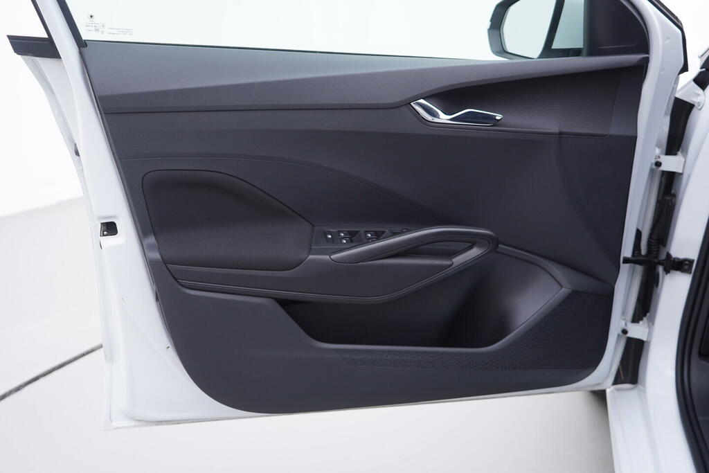 OV190V09904_19.webp_FABIA Ambition 1.0 TSI 81 kW automat, DPH