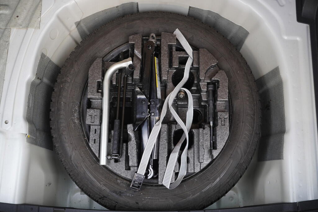 OV190V09904_35.webp_FABIA Ambition 1.0 TSI 81 kW automat, DPH