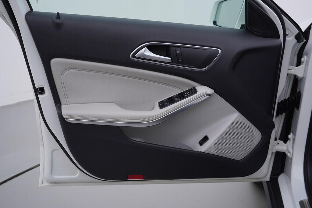 OV190V09905_19.webp_GLA  2.0  135 kW automat, DPH