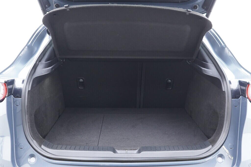 OV190V09907_39.webp_CX-30  2.0 Skyactive 110 kW manuál