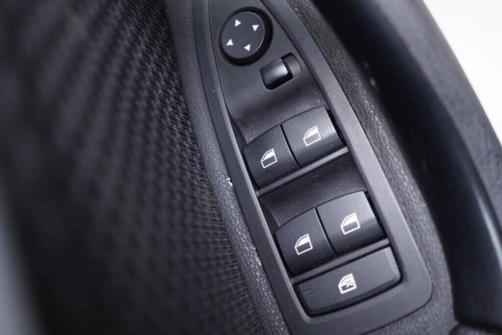 OV190V09908_20.webp_X1 Advantage  2.0  140 kW automat