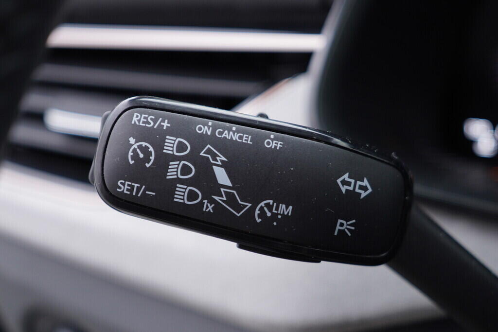 OV190V09909_23.webp_SCALA Top Selection 1.0 TSI 85 kW automat, DPH