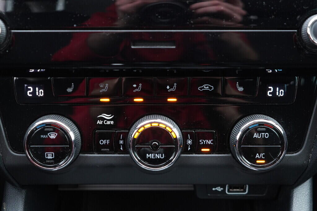 OV190V09911_31.webp_OCTAVIA  1.6 TDI 85 kW manuál, DPH