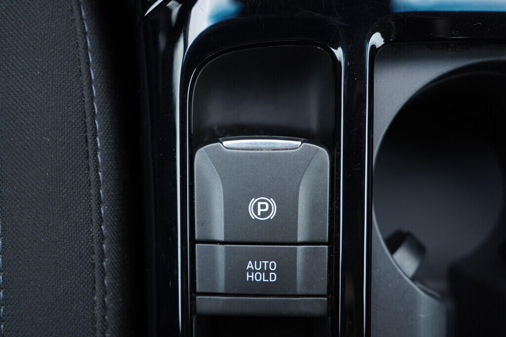 OV190V09912_33.webp_I30 STYLE 1.5 T-GDi 103 kW automat, DPH