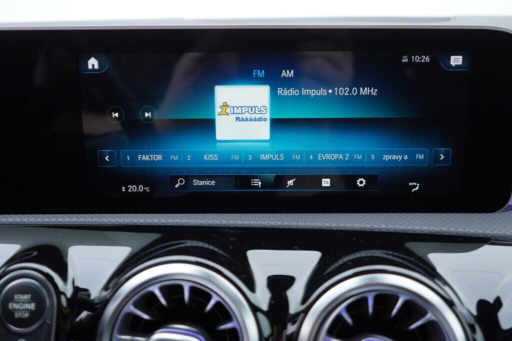 OV190V09914_34.webp_CLA  2.0 250 165 kW automat