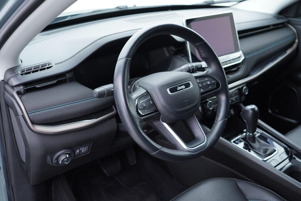 OV190V09916_22.webp_COMPASS  1.5 hybrid 96 kW automat