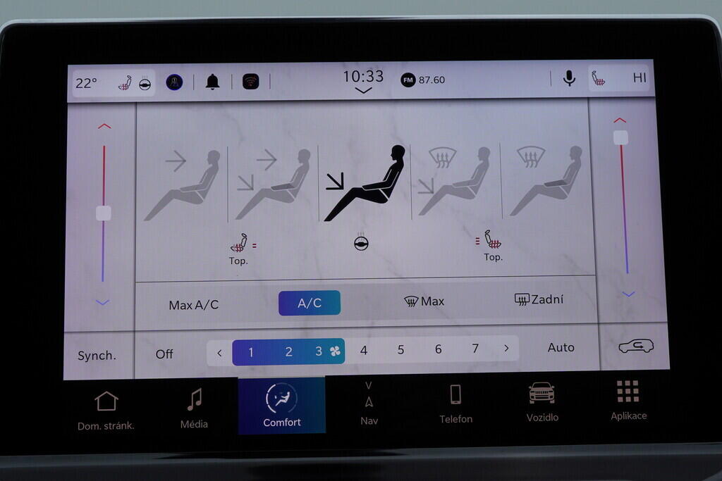 OV190V09916_31.webp_COMPASS  1.5 hybrid 96 kW automat