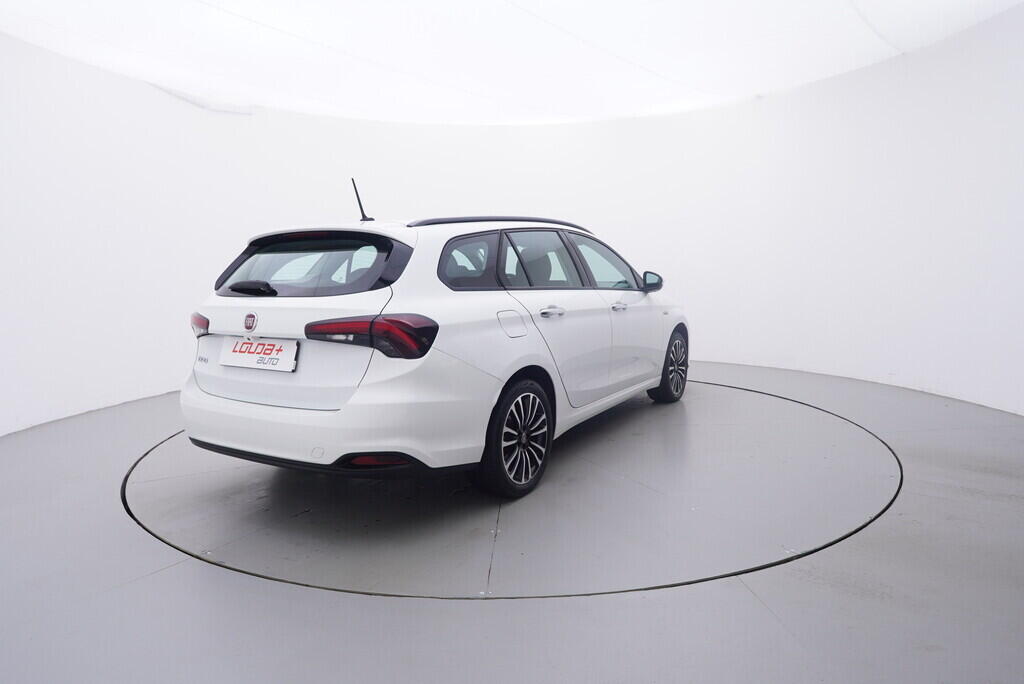 OV190V09917_14.webp_TIPO Firefly 1.0  73 kW manuál, DPH