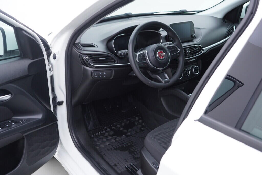 OV190V09917_18.webp_TIPO Firefly 1.0  73 kW manuál, DPH