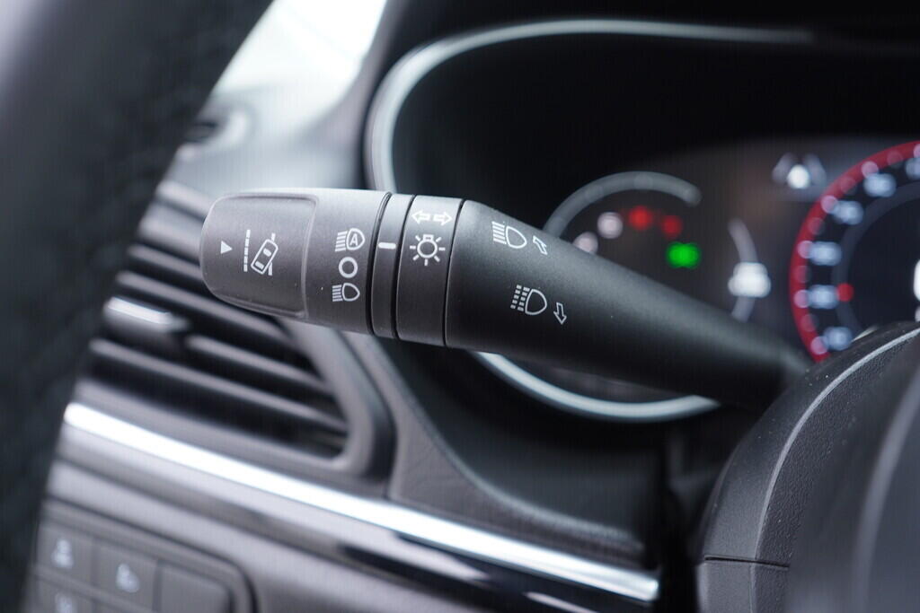 OV190V09917_23.webp_TIPO Firefly 1.0  73 kW manuál, DPH