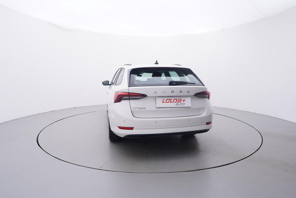 OV190V09919_13.webp_OCTAVIA Ambition 2.0 TDI 85 kW manuál, DPH