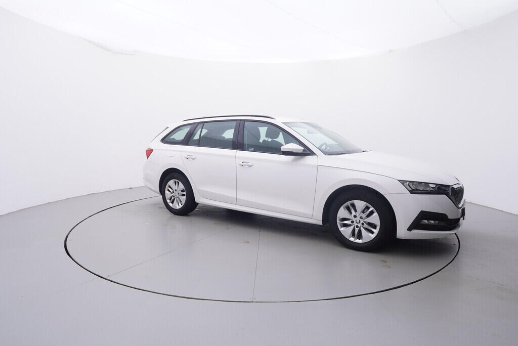 OV190V09919_16.webp_OCTAVIA Ambition 2.0 TDI 85 kW manuál, DPH