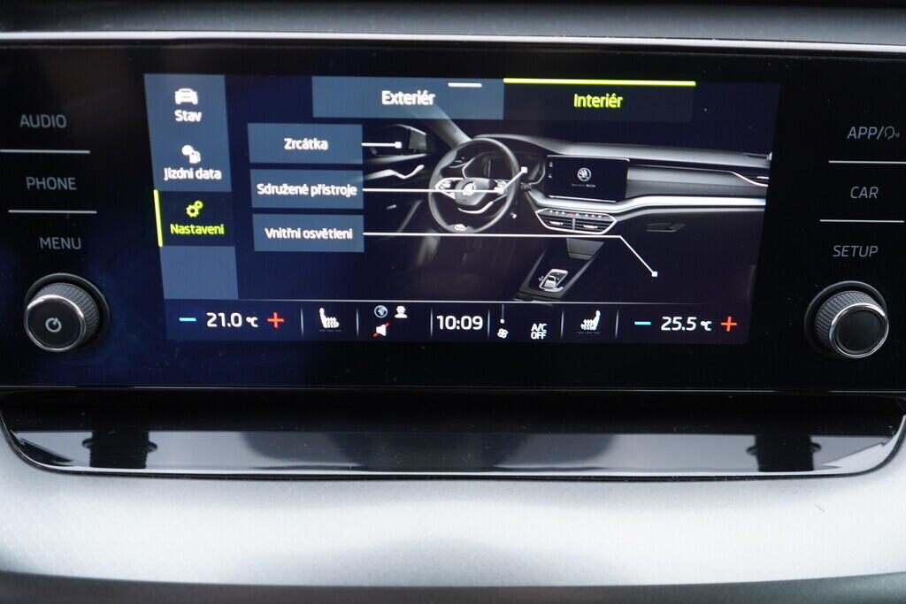 OV190V09919_29.webp_OCTAVIA Ambition 2.0 TDI 85 kW manuál, DPH