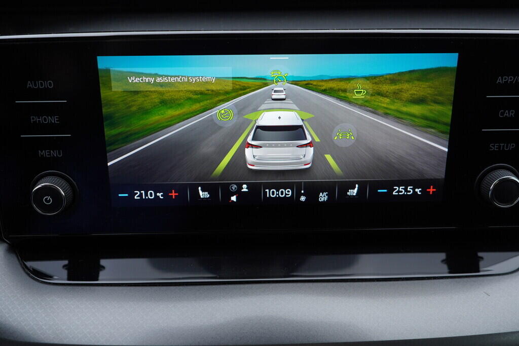 OV190V09919_32.webp_OCTAVIA Ambition 2.0 TDI 85 kW manuál, DPH