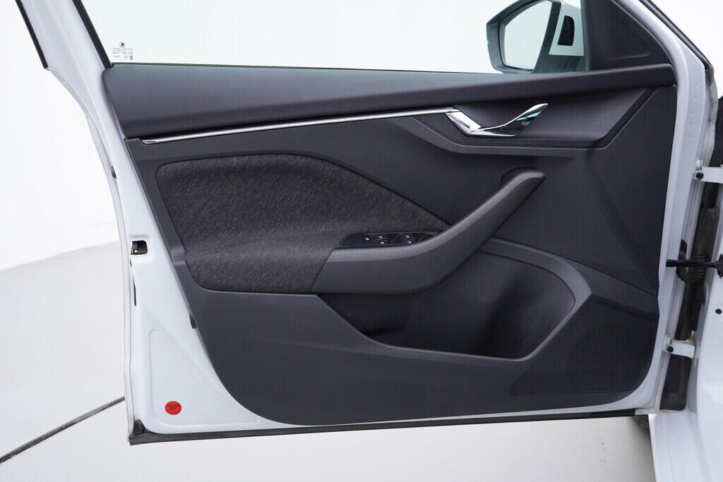 OV190V09921_19.webp_SCALA Style Plus 1.5 TSI 110 kW automat, DPH