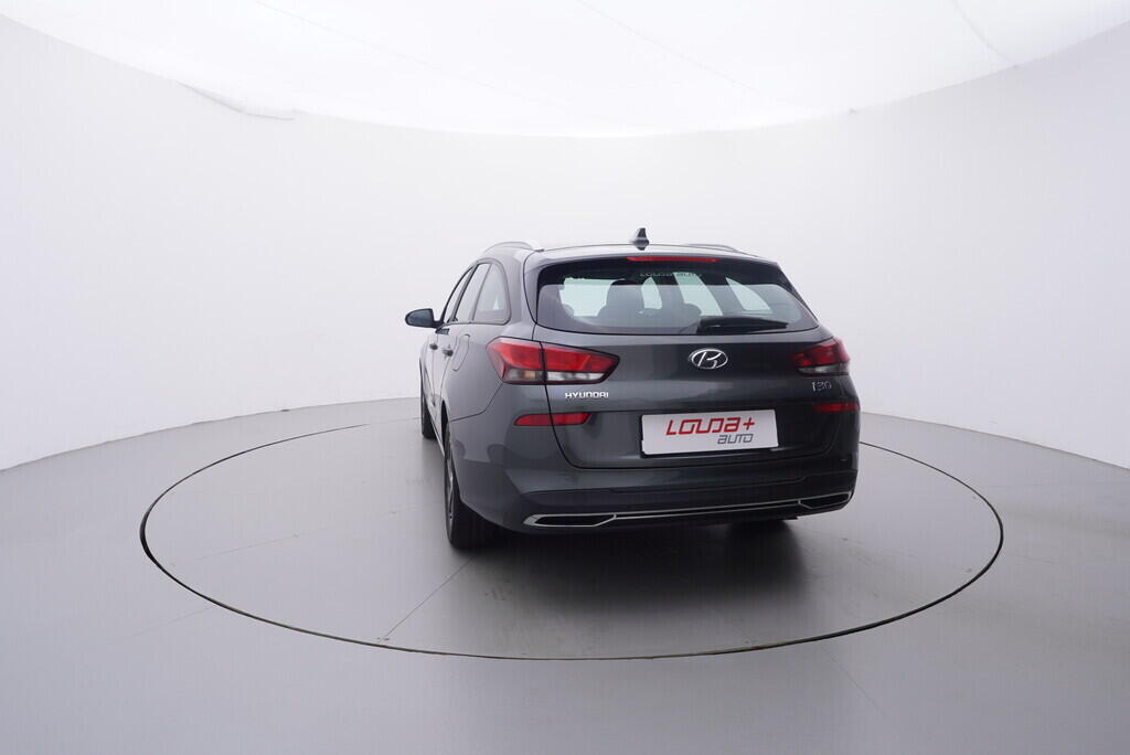 OV190V09923_13.webp_I30 Comfort 1.0  88 kW manuál