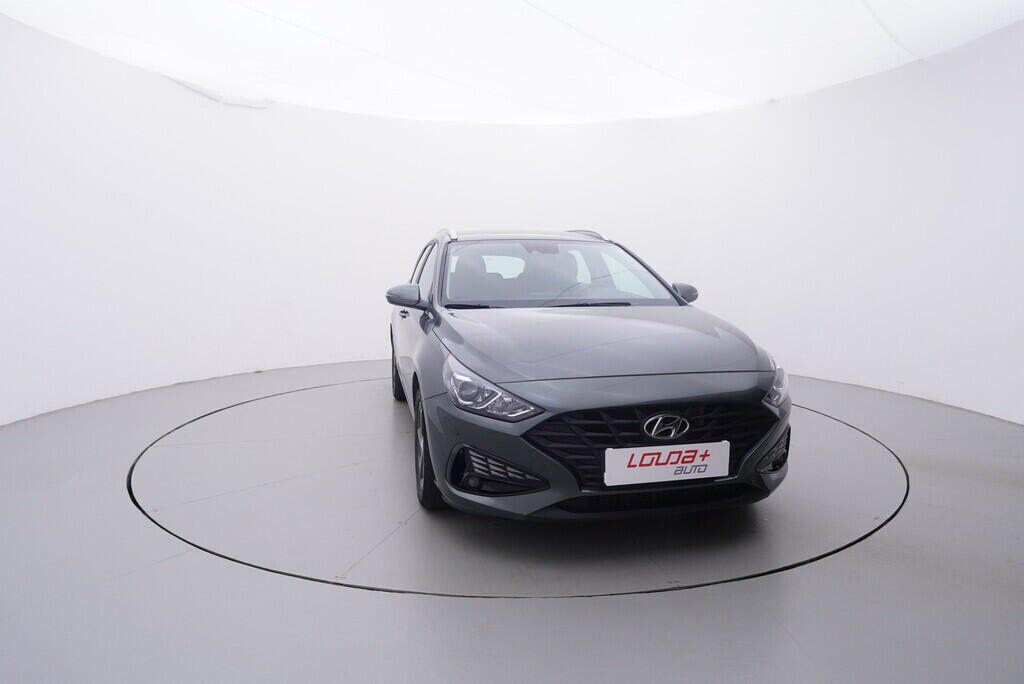 OV190V09923_17.webp_I30 Comfort 1.0  88 kW manuál