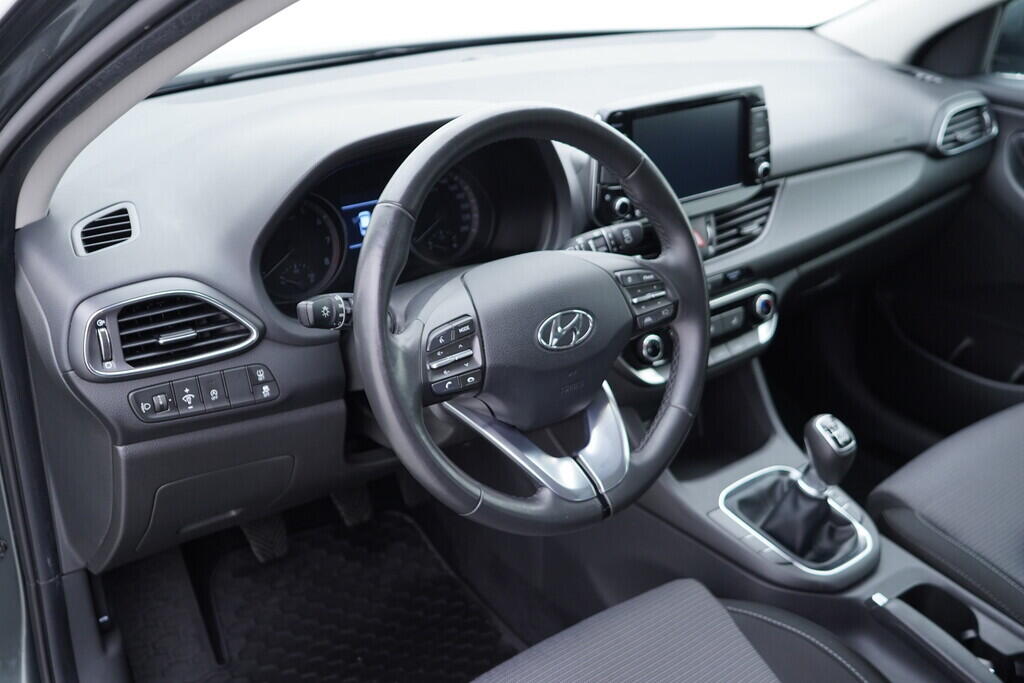 OV190V09923_21.webp_I30 Comfort 1.0  88 kW manuál