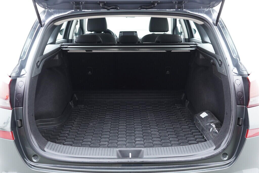 OV190V09923_33.webp_I30 Comfort 1.0  88 kW manuál