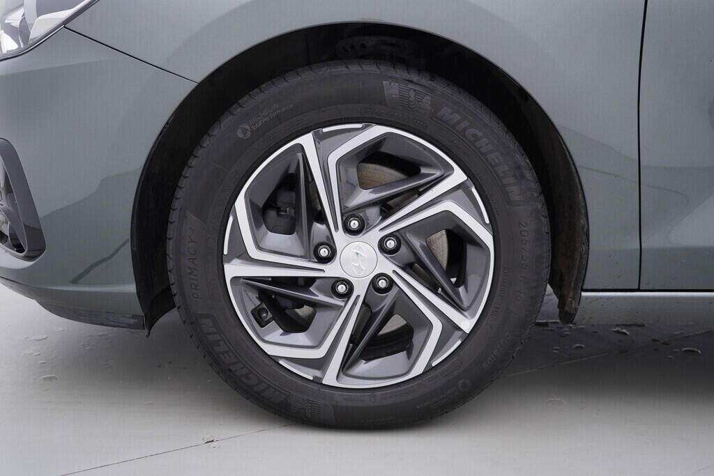 OV190V09923_35.webp_I30 Comfort 1.0  88 kW manuál