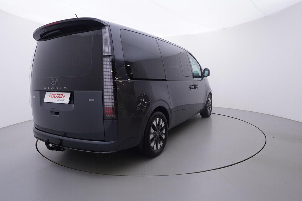 OV190V09924_14.webp_STARIA Luxury 2.2 CRDi 130 kW automat, DPH