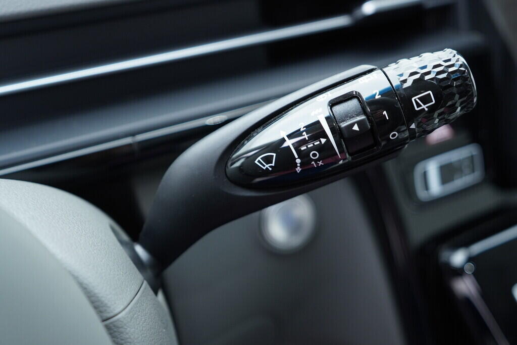 OV190V09924_26.webp_STARIA Luxury 2.2 CRDi 130 kW automat, DPH