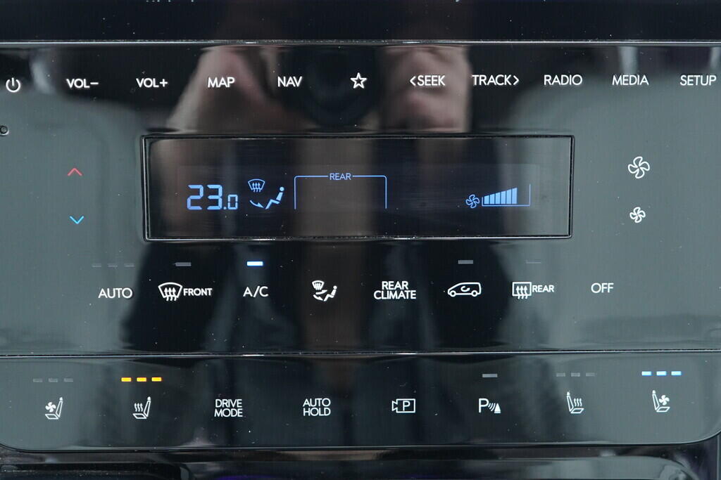 OV190V09924_33.webp_STARIA Luxury 2.2 CRDi 130 kW automat, DPH