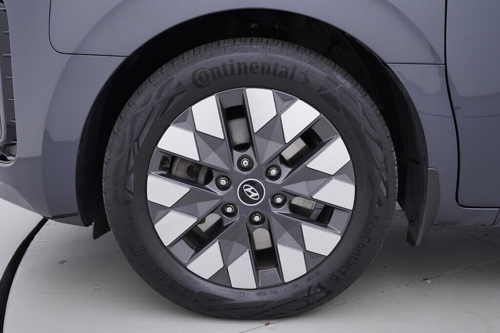 OV190V09924_49.webp_STARIA Luxury 2.2 CRDi 130 kW automat, DPH