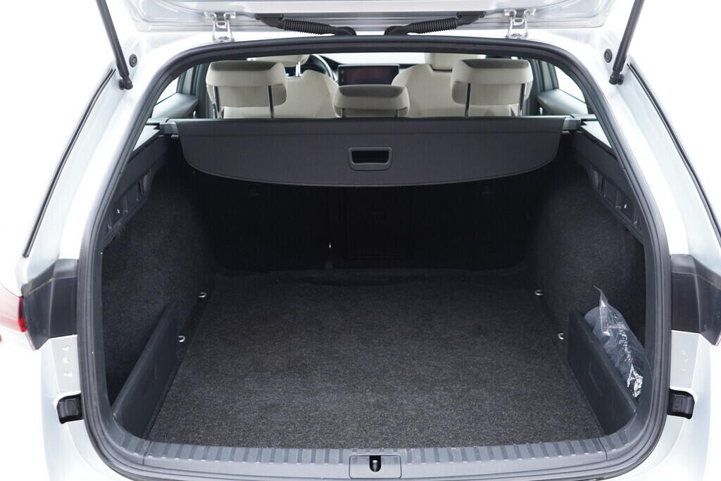 OV190V09925_40.webp_OCTAVIA Style 1.5 TSI 110 kW automat, DPH