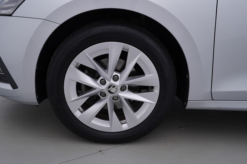 OV190V09925_42.webp_OCTAVIA Style 1.5 TSI 110 kW automat, DPH