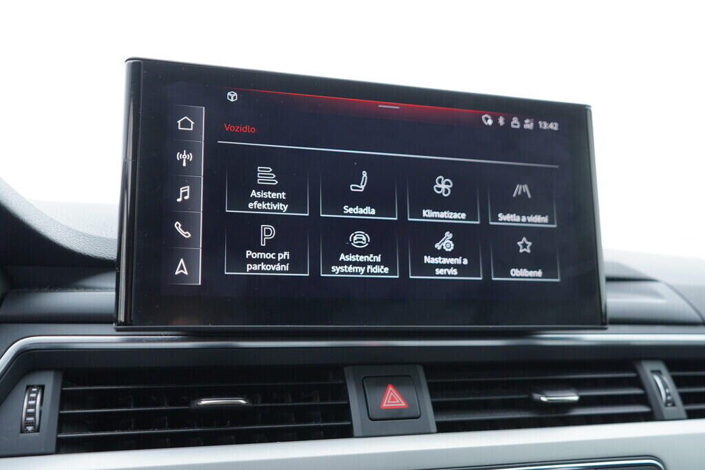 OV190V09926_28.webp_A4 AVANT  2.0 TDI 120 kW automat