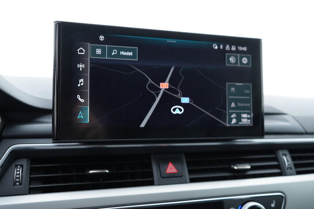 OV190V09926_31.webp_A4 AVANT  2.0 TDI 120 kW automat