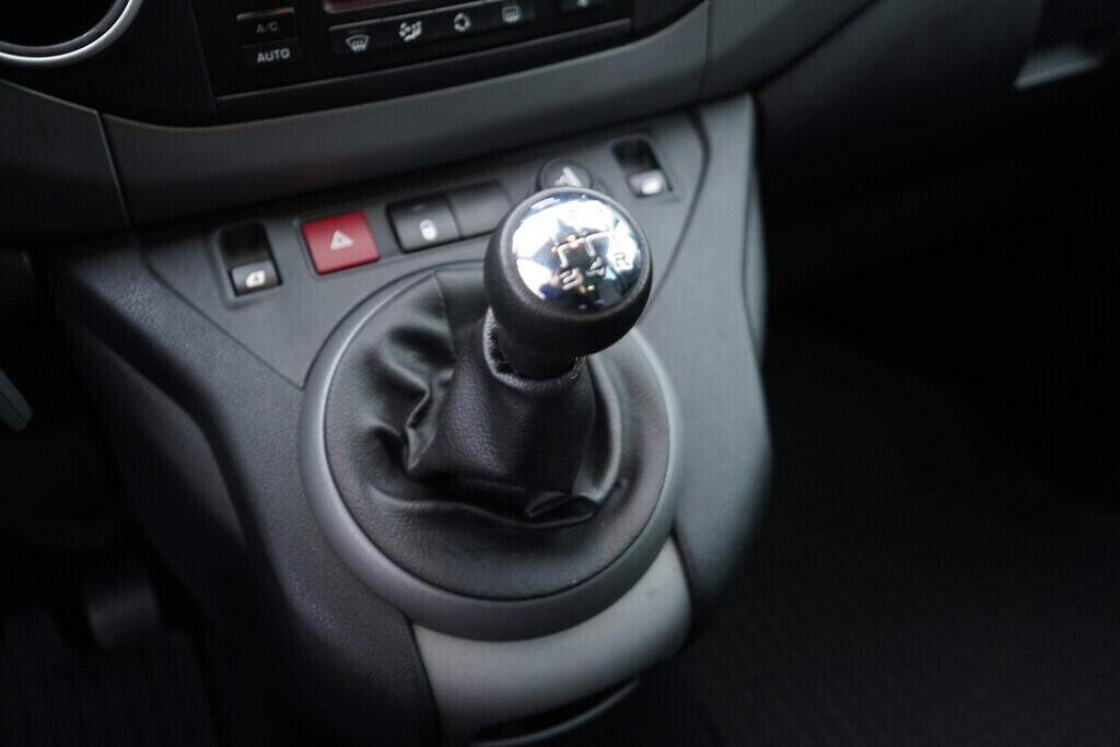 OV190V09927_31.webp_BERLINGO  1.6 VTi 88 kW manuál, DPH