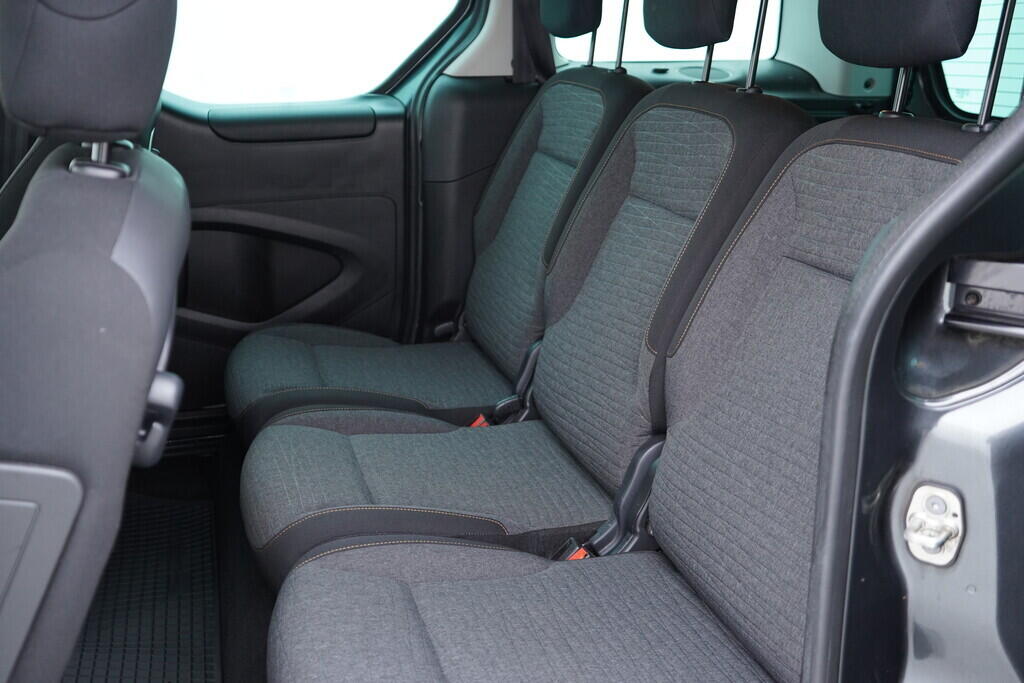 OV190V09927_33.webp_BERLINGO  1.6 VTi 88 kW manuál, DPH