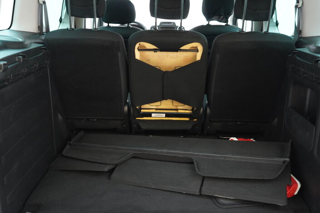 OV190V09927_34.webp_BERLINGO  1.6 VTi 88 kW manuál, DPH