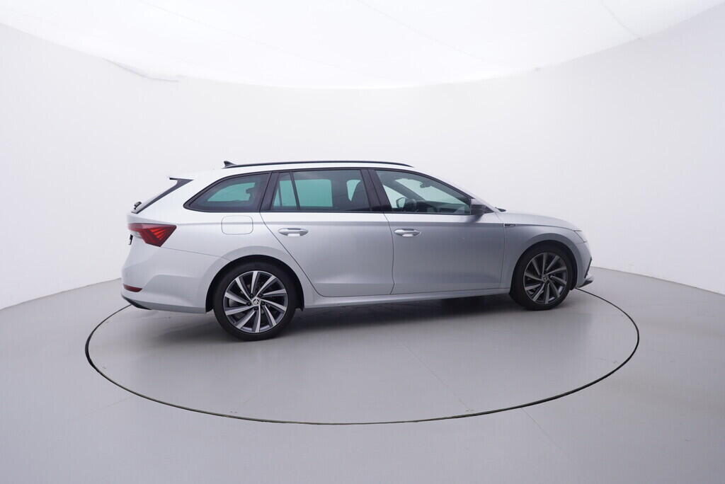 OV190V09929_15.webp_OCTAVIA SportLine 2.0 TDI 110 kW automat, DPH