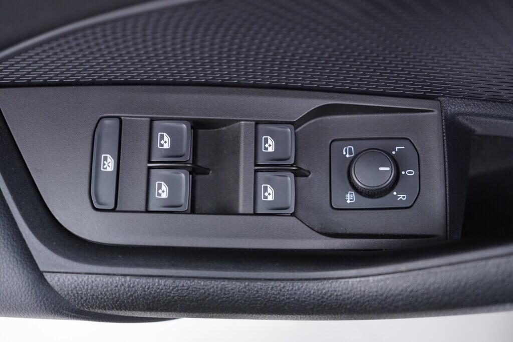 OV190V09929_20.webp_OCTAVIA SportLine 2.0 TDI 110 kW automat, DPH