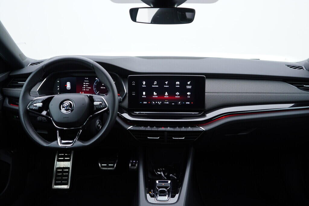 OV190V09929_27.webp_OCTAVIA SportLine 2.0 TDI 110 kW automat, DPH