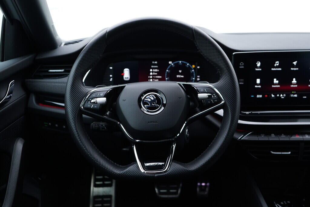 OV190V09929_28.webp_OCTAVIA SportLine 2.0 TDI 110 kW automat, DPH