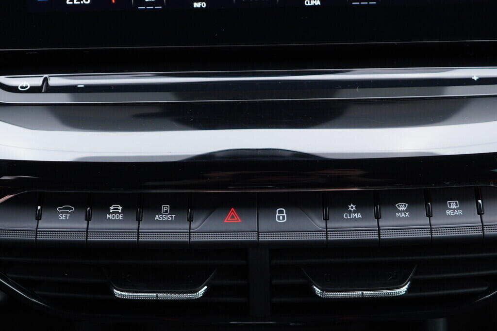 OV190V09929_33.webp_OCTAVIA SportLine 2.0 TDI 110 kW automat, DPH