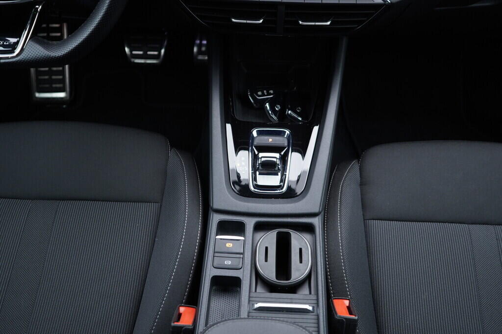 OV190V09929_34.webp_OCTAVIA SportLine 2.0 TDI 110 kW automat, DPH