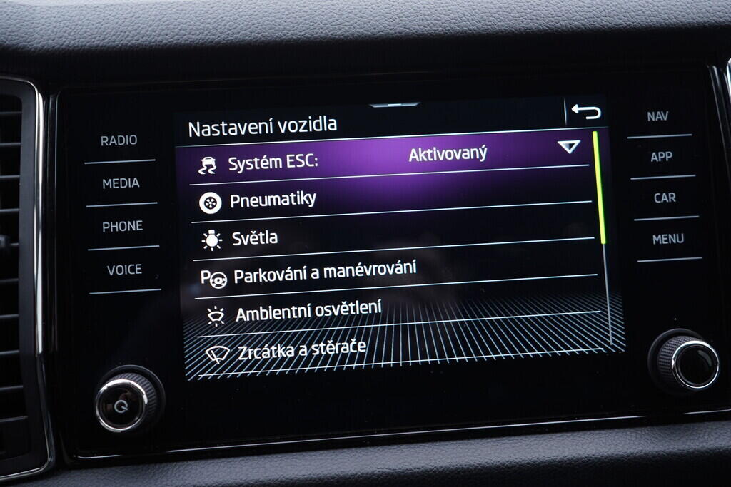 OV190V09931_33.webp_KODIAQ Style 2.0 TDI 147 kW automat, DPH