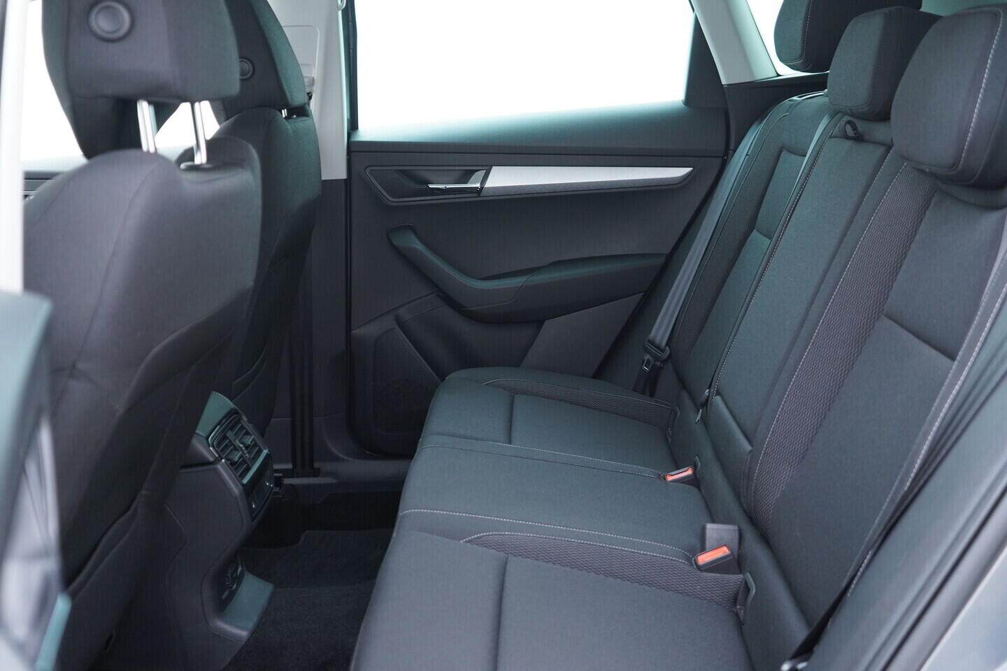 OV190V09932_35.webp_KAROQ Selection 1.5 TSI 110 kW automat, DPH