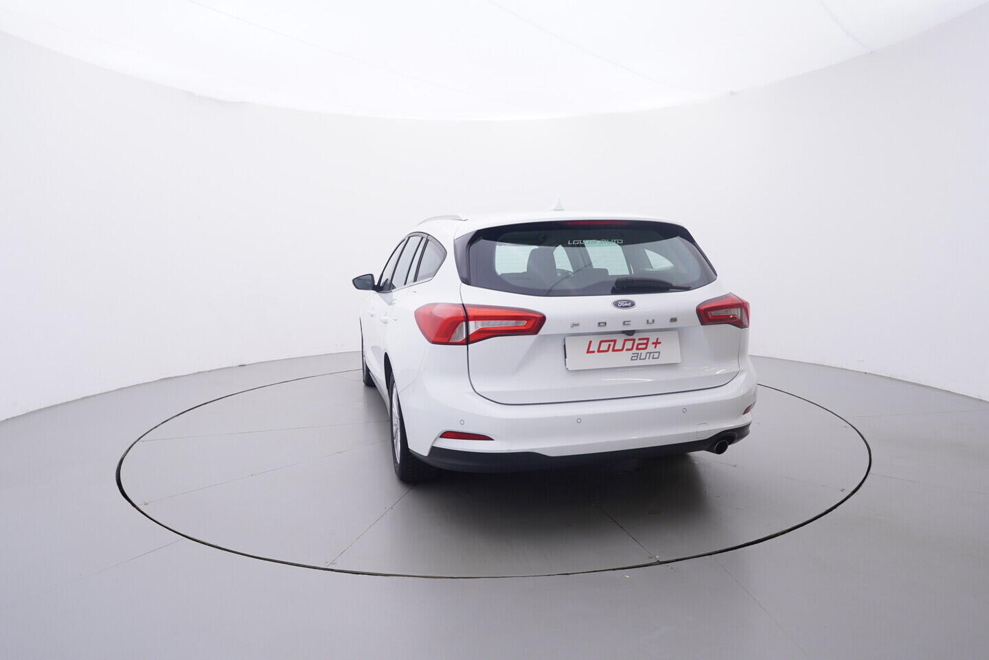 OV190V09933_13.webp_FOCUS Titanium 2.0  110 kW automat, DPH