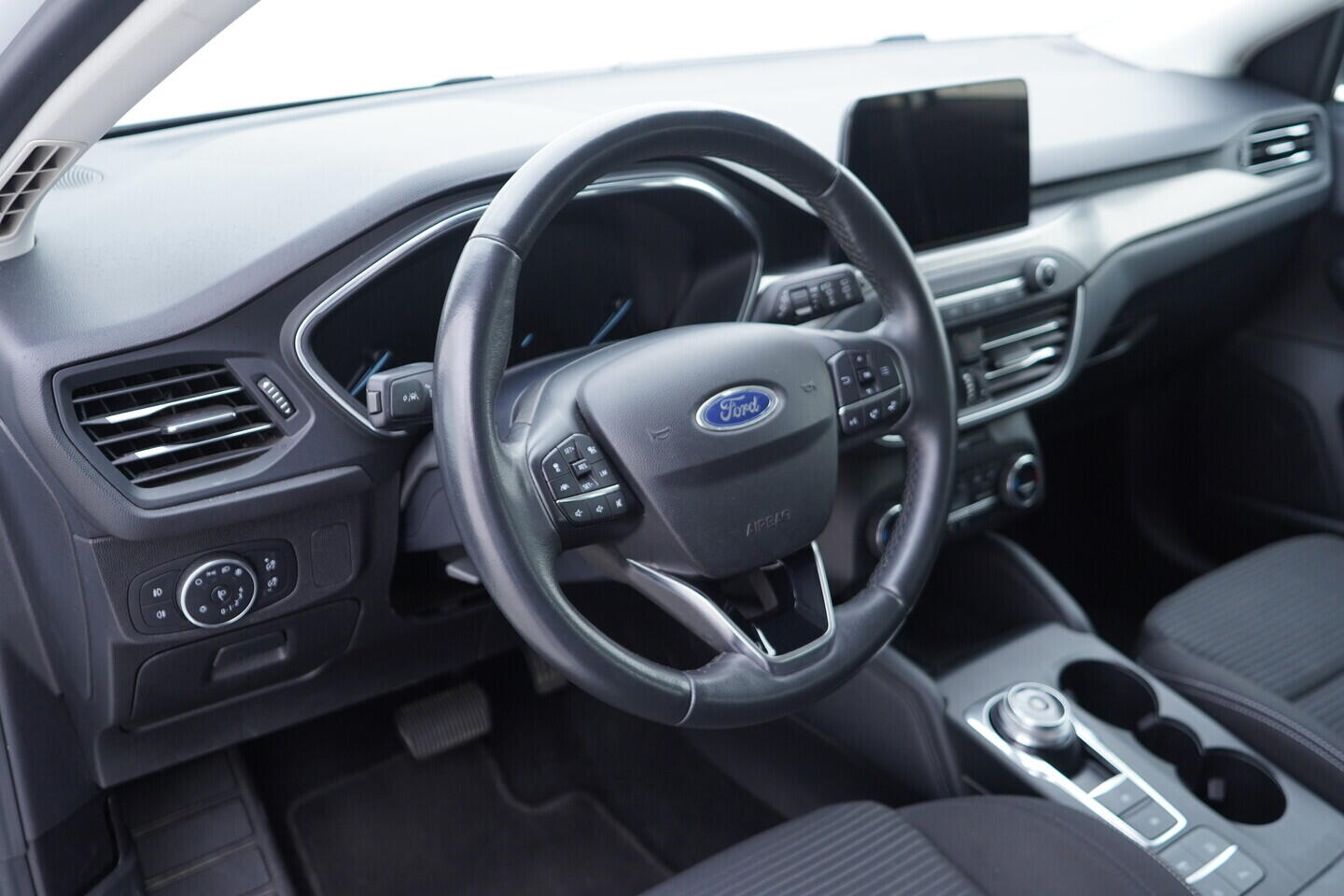 OV190V09933_21.webp_FOCUS Titanium 2.0  110 kW automat, DPH