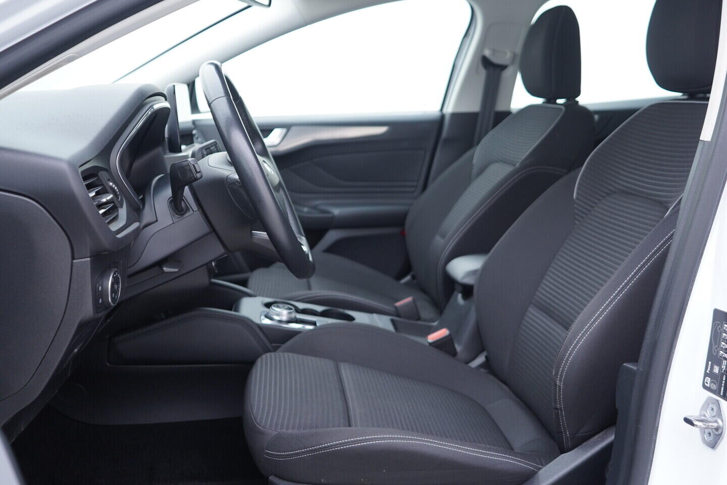 OV190V09933_22.webp_FOCUS Titanium 2.0  110 kW automat, DPH